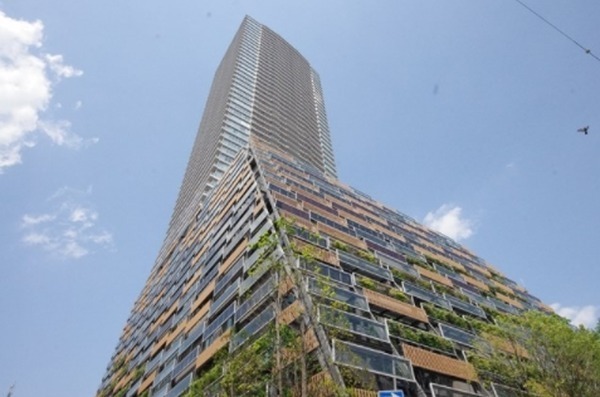 豊島区北大塚2丁目のマンション(豊島区役所)