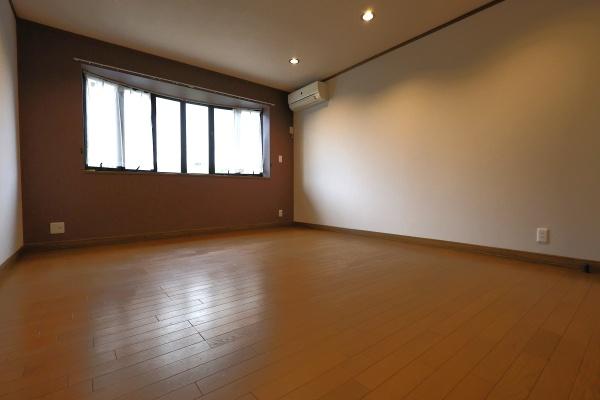 戸ヶ崎町新荒子戸建借家