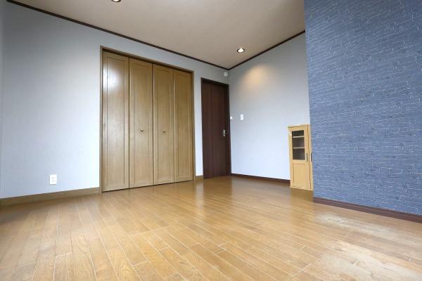 戸ヶ崎町新荒子戸建借家