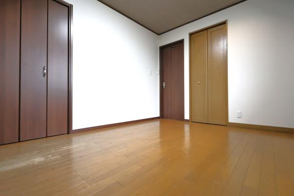 戸ヶ崎町新荒子戸建借家
