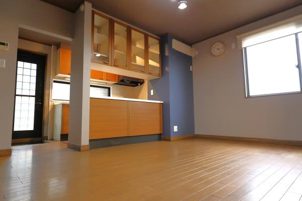 戸ヶ崎町新荒子戸建借家