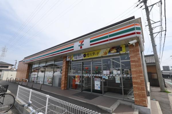 アルカンシエル・K(セブンイレブン西尾寺津4丁目店)