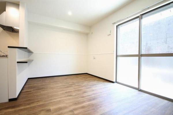 コンフォール一色