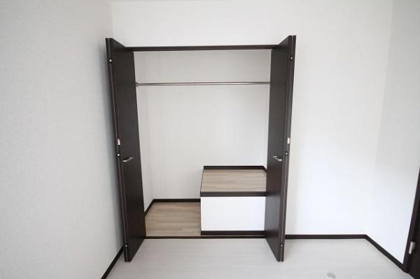 メゾネットリアン(洋室)