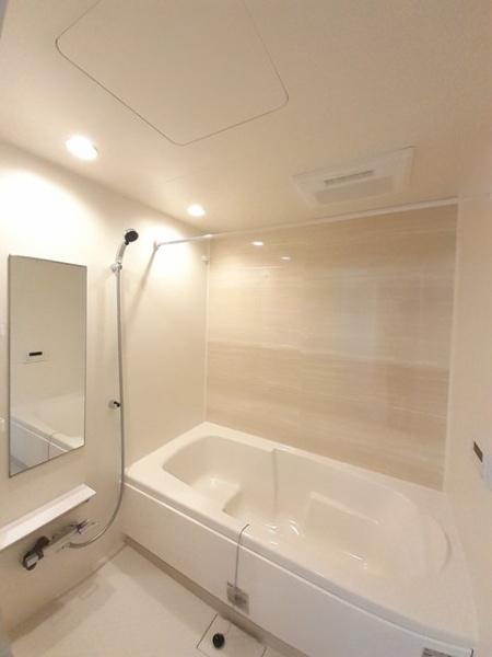 ディセントラ一色