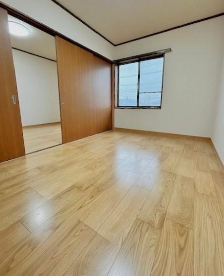 西尾市一色町対米蒲池の住宅付店舗（一戸建）