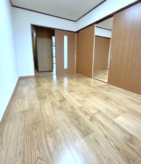西尾市一色町対米蒲池の住宅付店舗（一戸建）