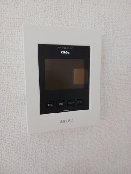 西尾市西幡豆町古浜のアパート