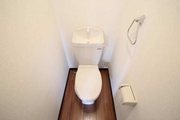 西尾市吉良町吉田石池のアパート