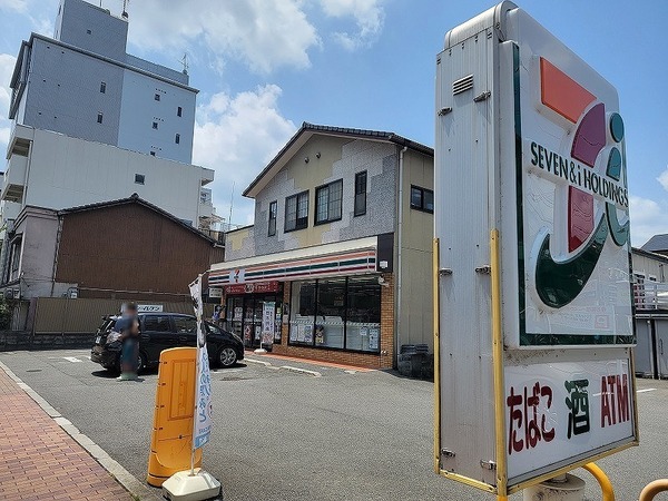 ドゥエル西院(セブンイレブン京都西大路松原店)