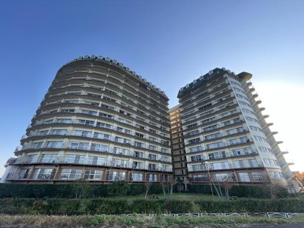 守山市今浜町のマンション