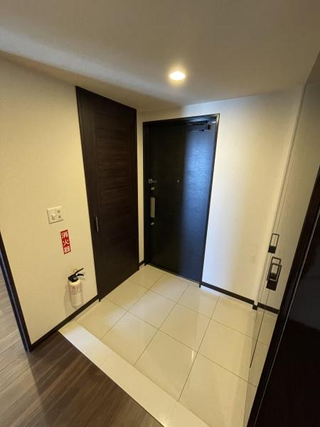 リュークスタワー イースト(玄関)