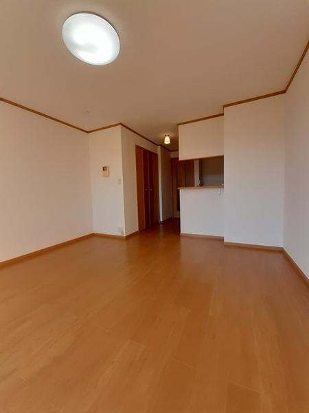 ＥＴＥＲＮＩＴＹ　ＨＯＵＳＥ
