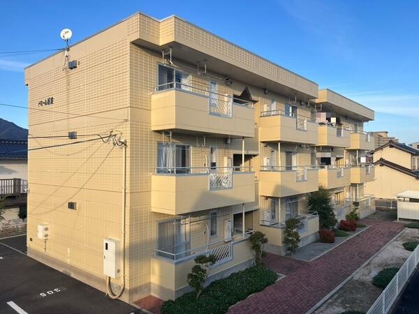 ドミール板倉
