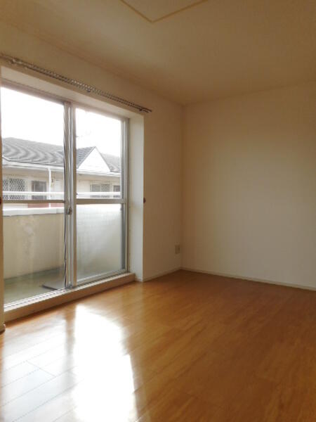 ドミール板倉