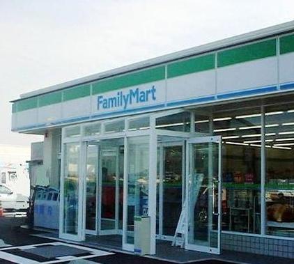 メゾン　キャッスル　Ｃ(ファミリーマートJAいずもドーム北店)