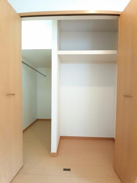 大田市大田町大田のアパート