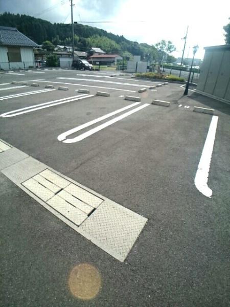 ウェルサイド　しんじ　Ａ