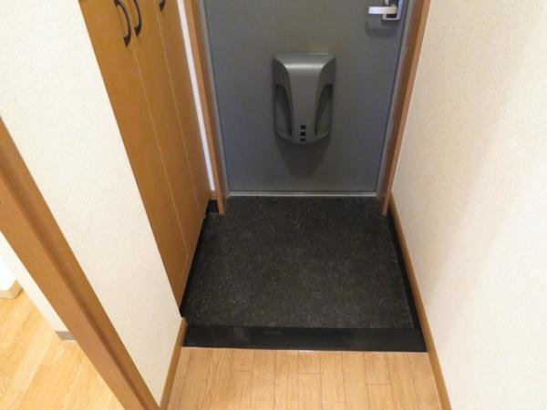 ハピネス・Ⅱ(玄関)