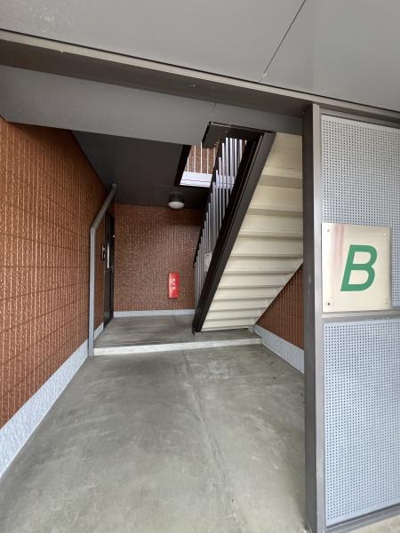 ダンデライオン　B棟