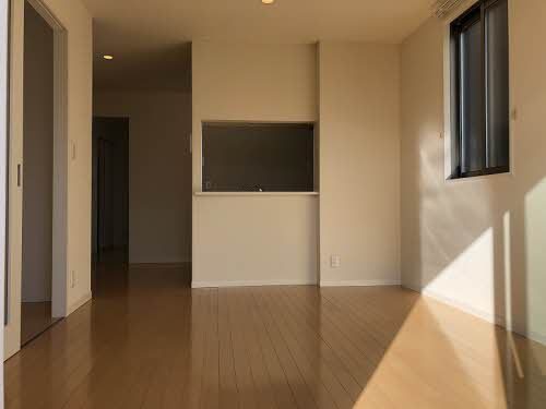 シャーメゾン　モモ　A棟