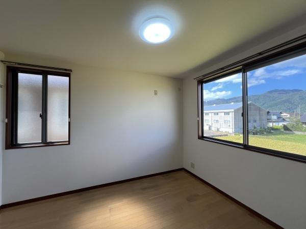 ダンデライオン D棟(洋室)