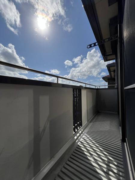 ダンデライオン D棟(バルコニー)