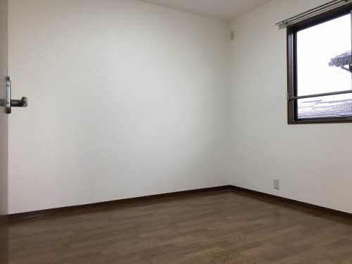 メゾン築山　B棟