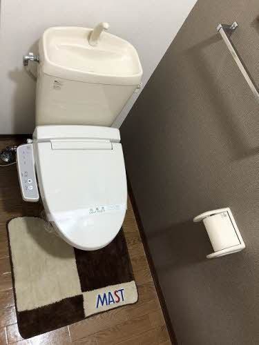 メゾン築山　B棟