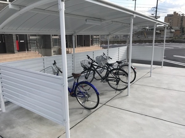 グラン・シャルム　塩冶