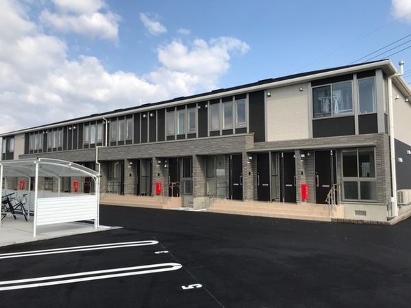 グラン・シャルム 塩冶