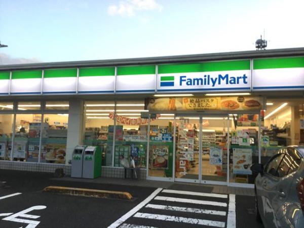 サウスフィールドⅡ(ファミリーマート松江学園南店)