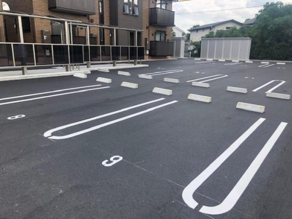 ブルーム　ローズ　B棟