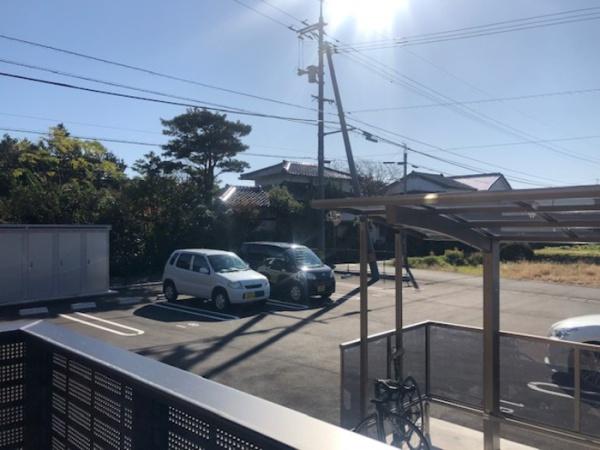 ブルーム　ローズ　B棟