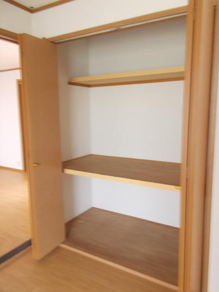 クレストール中野Ｂ