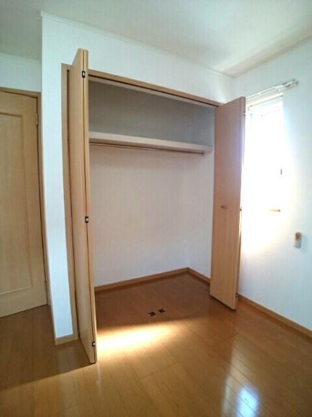 エバー　グリーン　小山２