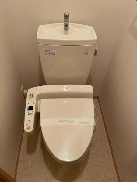 ラルース