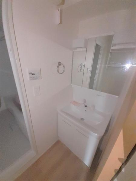 松江市東出雲町揖屋のアパート
