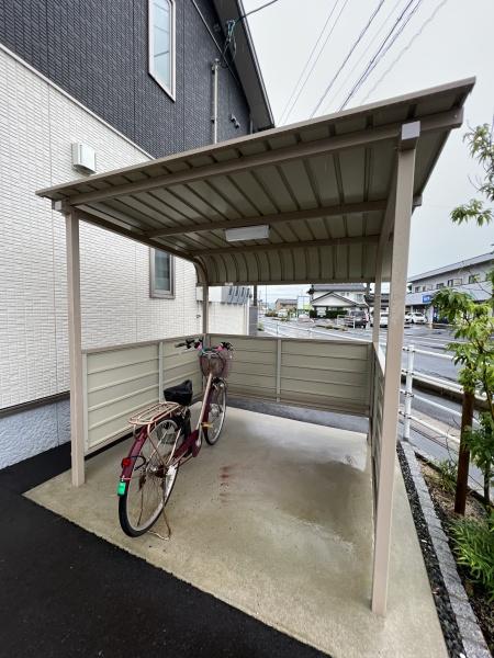 シャーメゾンCOLZA　A棟