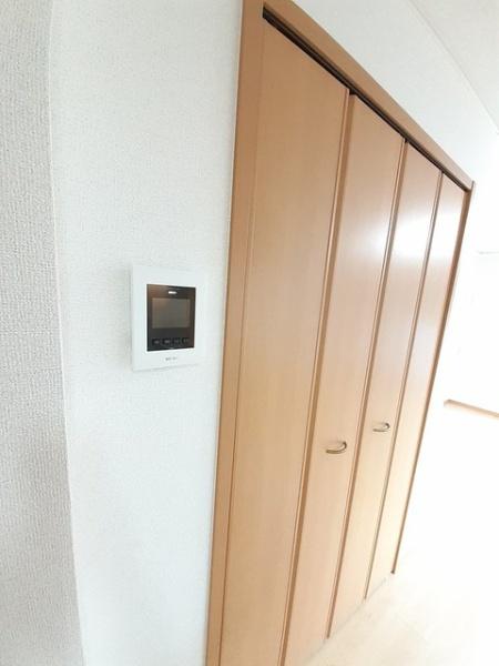 エバー　グリーン　小山１