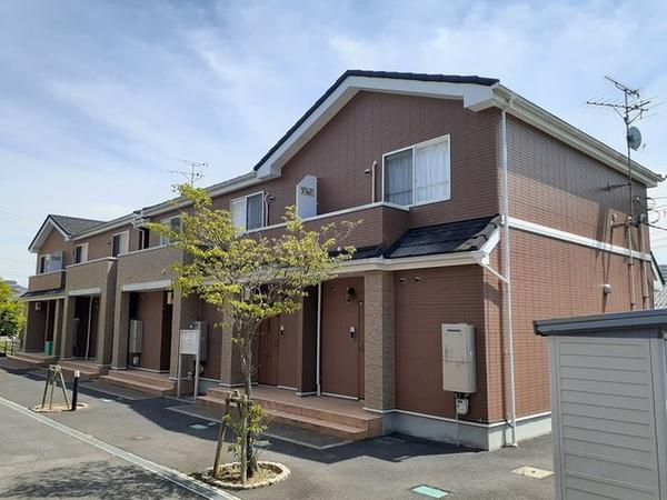 リュール西津田２