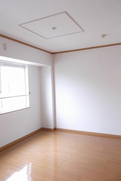 リュール西津田２