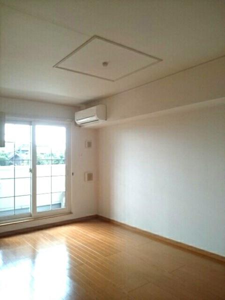 リバーサイド　１番館