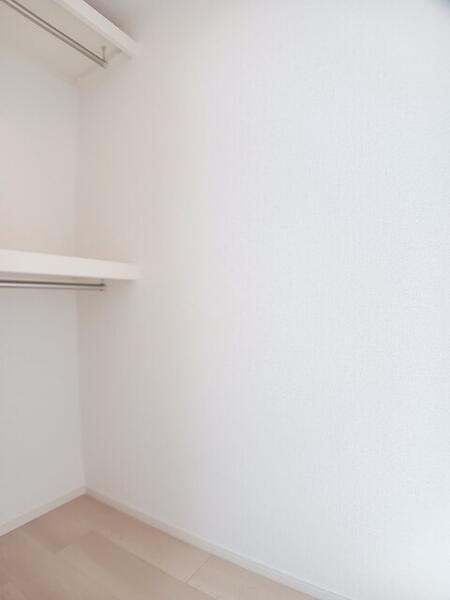 オリーブ・アール