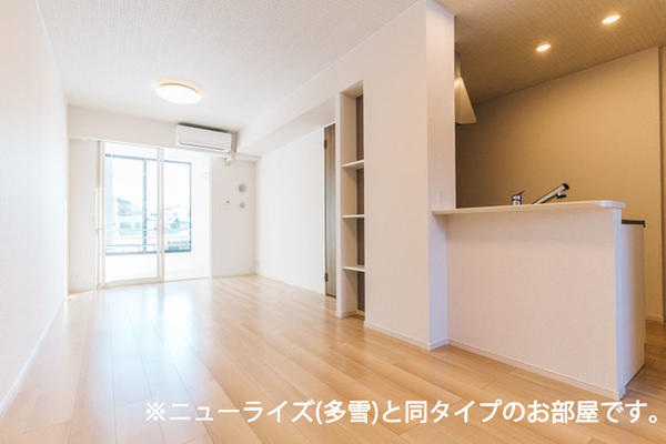 クラウディア