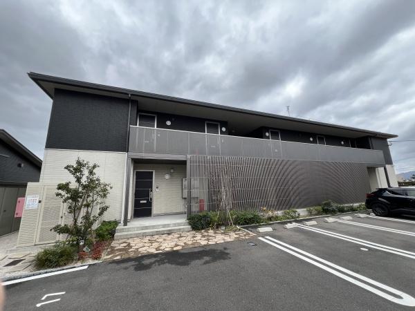 ガーデンズ白枝　B棟