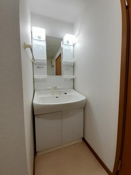 ヴィラ　やすらぎ