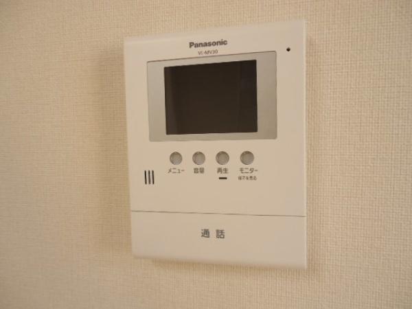 メゾン　グランベルⅢ