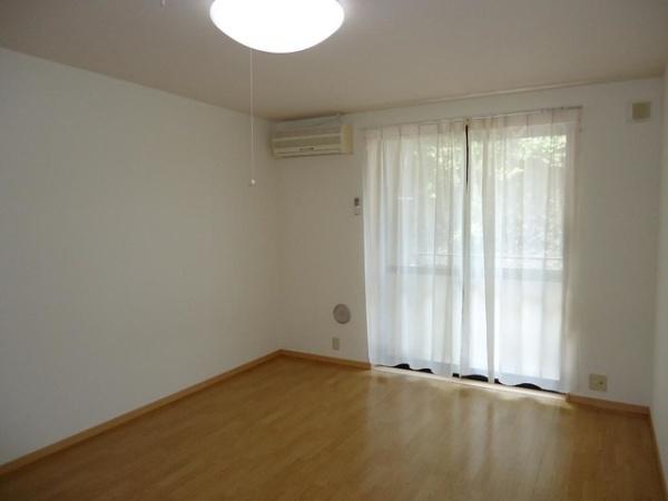 ファインパレス