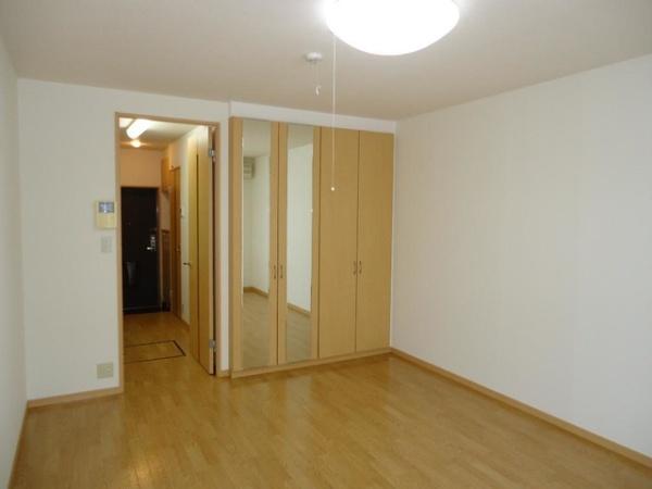 ファインパレス